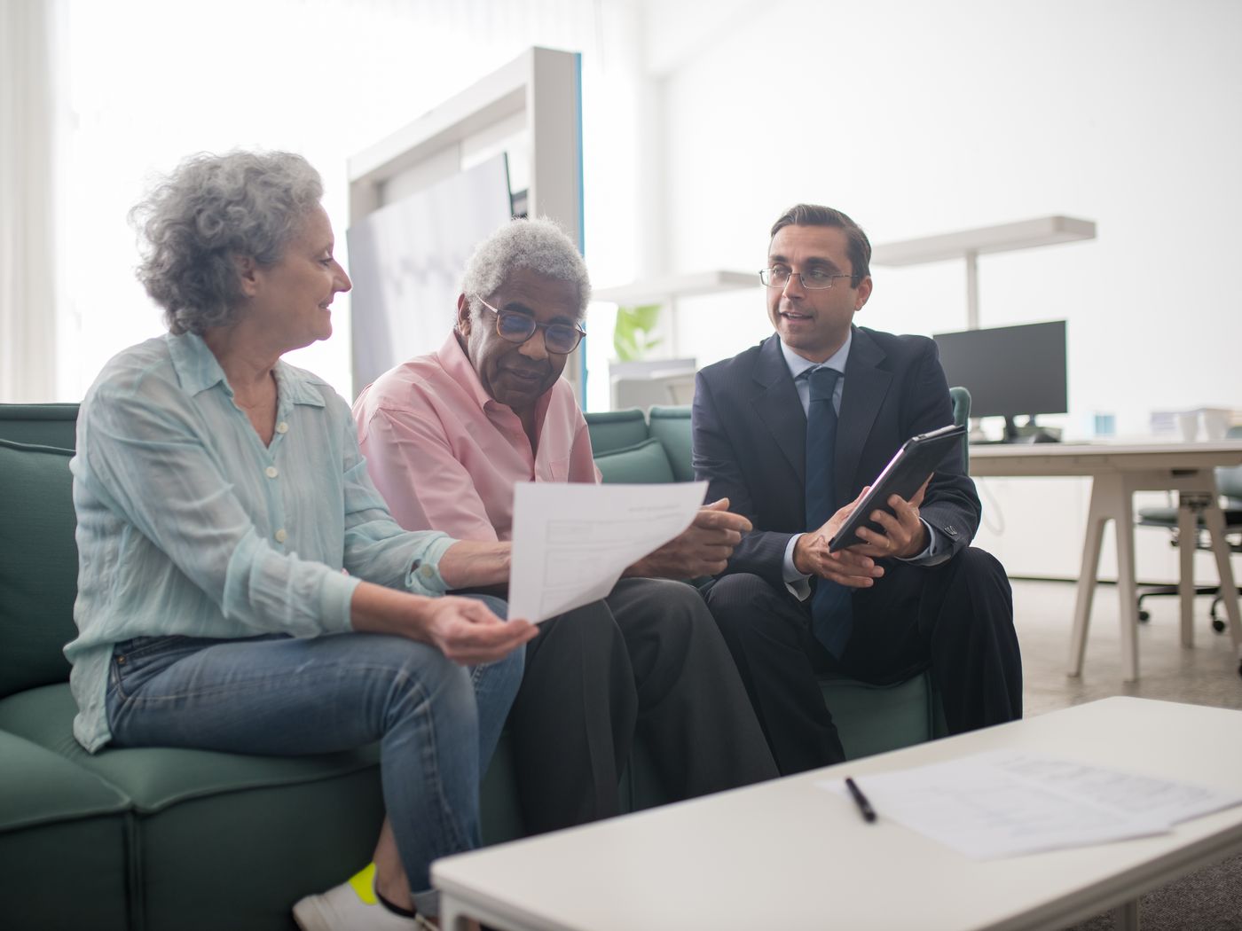 A SKAAY adviser guiding a couple through their financial roadmap
